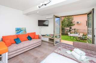 Апартаменты Apartment Castellino Доброта-3