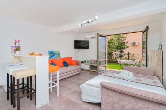 Апартаменты Apartment Castellino Доброта-30